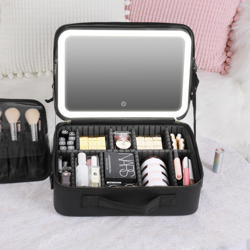 Kosmetiktasche mit beleuchtetem Vollbildspiegel