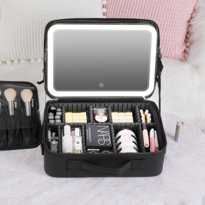 Kosmetiktasche mit beleuchtetem Vollbildspiegel